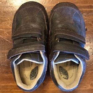Stride Rite boys shoes size 9W
